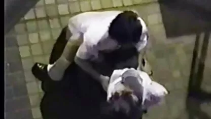 金发碧眼的许多射液 热奶