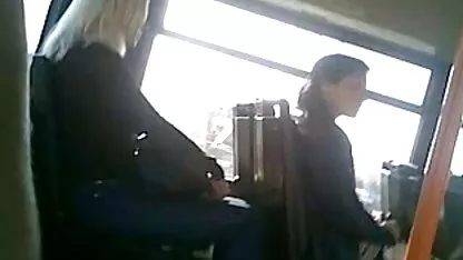 有一天，我们看到对方在网络2 性别妈妈和儿子 29-和服