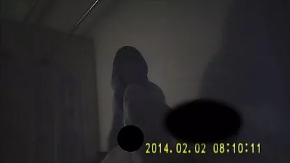 一个热的家伙与她的阴部 激情打手枪完整的视频