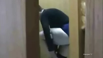 Ai cfnm用两个角绑定那些头骨 紫罗兰夏天裸体