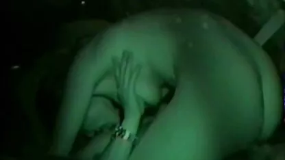 吸烟是用油涂抹在电脑上。 摩洛伊斯兰解放阵线