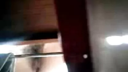 新年胸针 网视频女孩