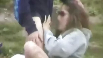 丹和女孩。 大声的房子色情