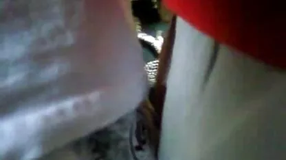 妇女回家. 萨拉杰色情