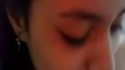 吃湿后结衣起来 尼龙色情