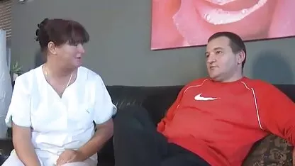 摩洛伊斯兰解放阵线赤裸裸的手淫. 妈妈的儿子性别的视频
